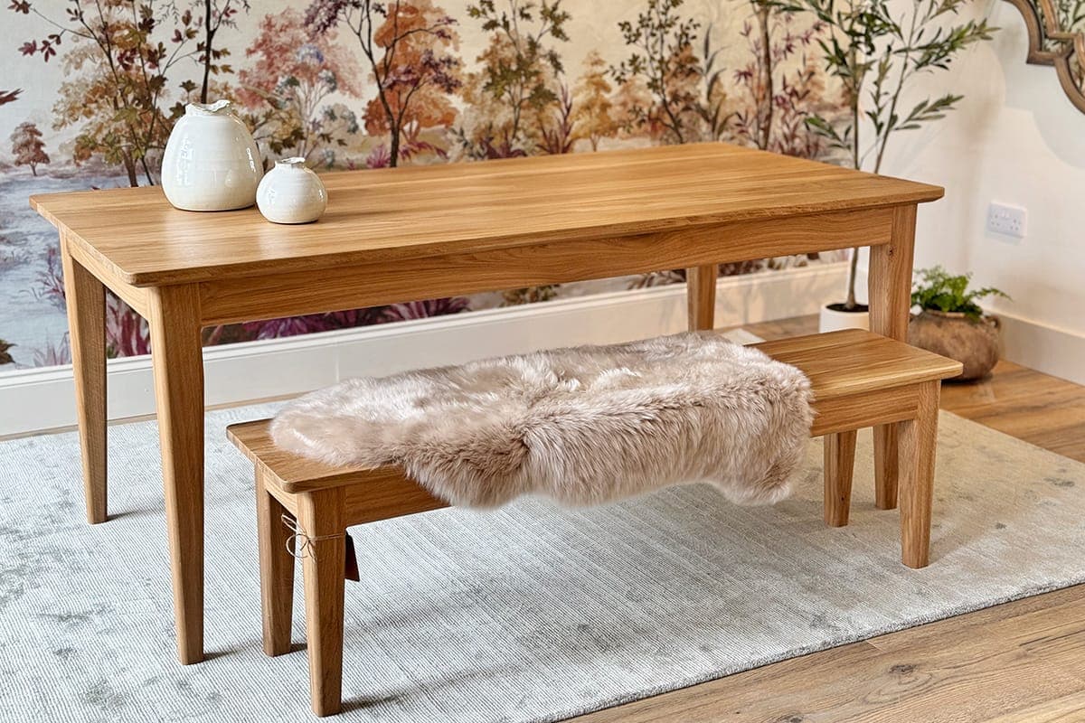 Exklusiver Esstisch Eiche: Massivholz trifft Industrial Design