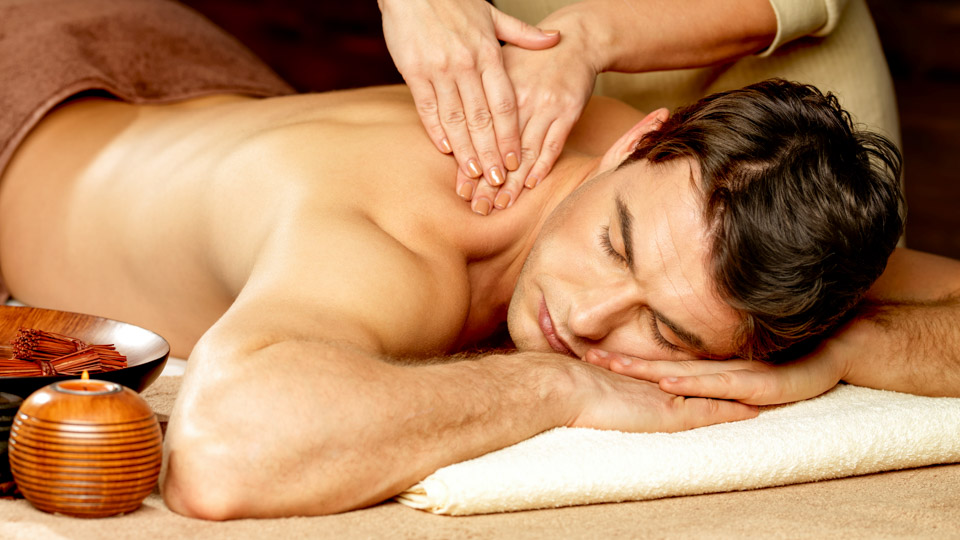 Ihre Sinnliche Massage mit Happy End in Berlin: Kontaktieren Sie Uns für ein Unvergessliches Erlebnis