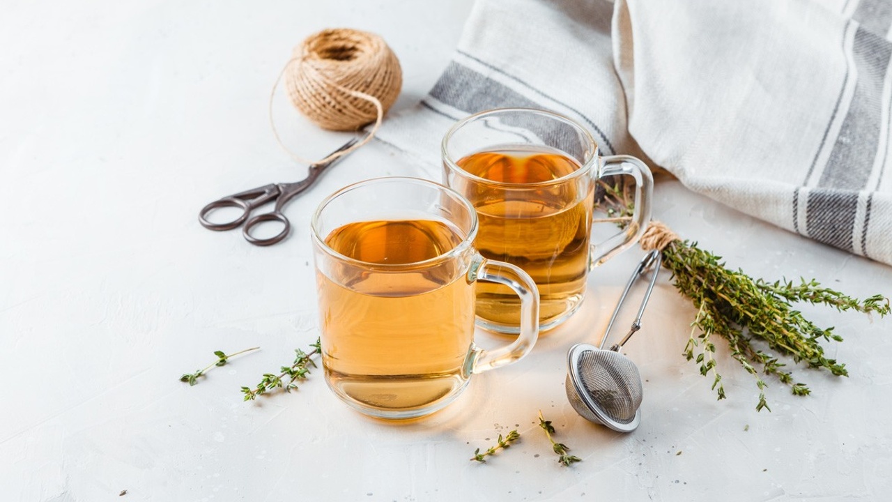 Grün und kraftvoll – Superfood Matcha Tee schadstofffrei entdecken