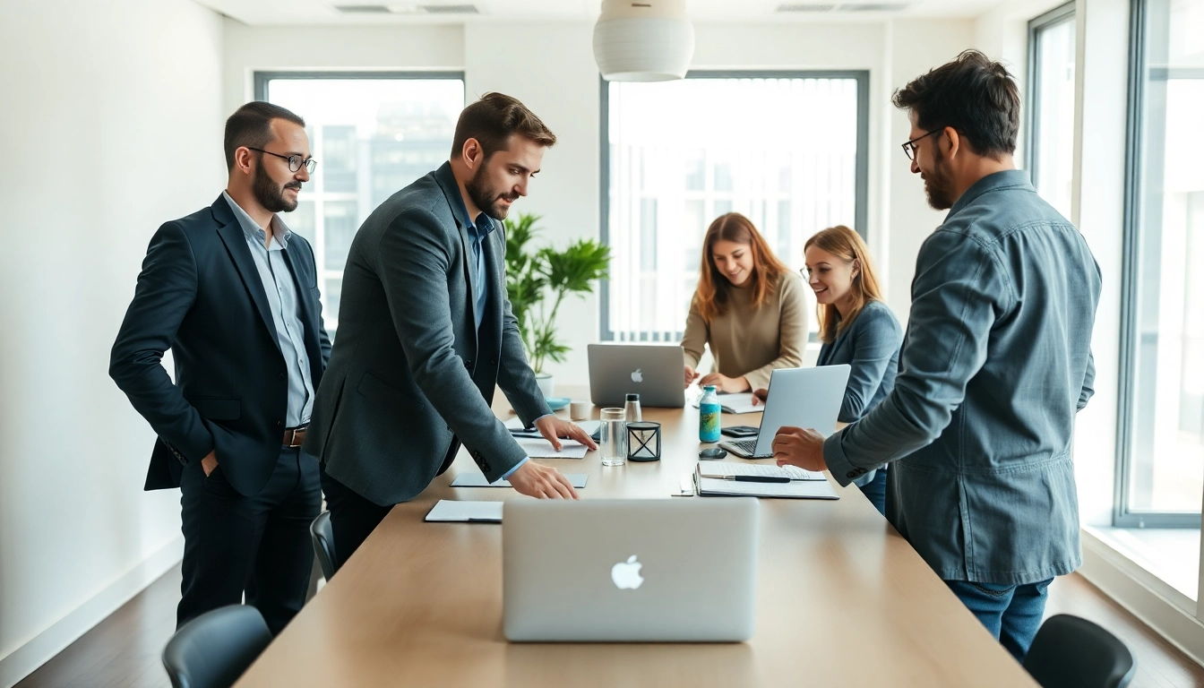 Visualisiere HR Change Management mit einem Team, das Strategien aktiv entwickelt.